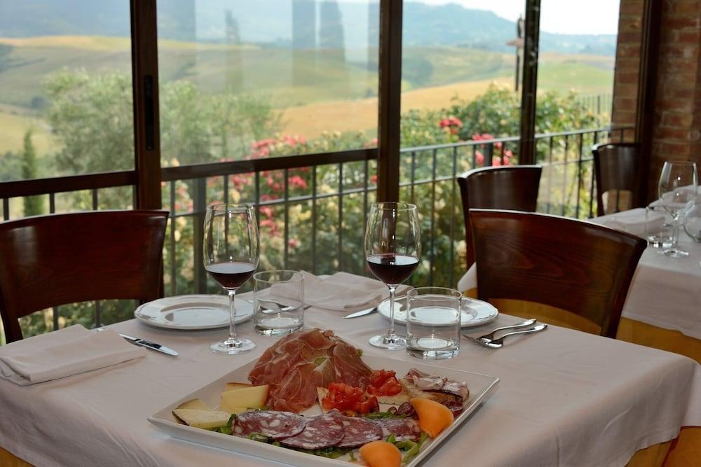 Agrihotel Il Palagetto 3* Volterra